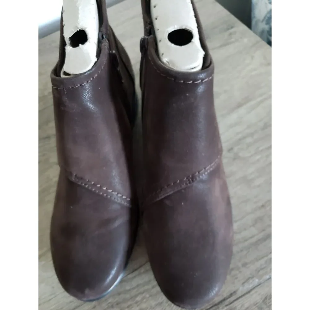 Cloudstepper by Clarks Women's Caddell‎ Rush cushioned Boot 6.5M dark brown